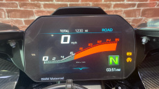 BMW M1000 RR